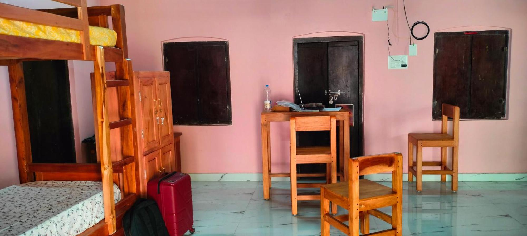 Hostel Gandhi Thiruvananthapuram Exteriör bild
